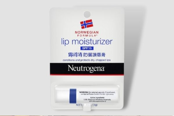 Neutrogena Norweigan Formula Lip Moisturizer for dark lips