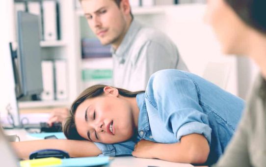What is Narcolepsy? How can you differentiate other sleep disorder?
